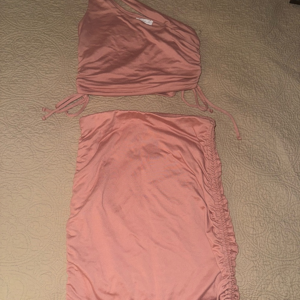 Pink Midi Pencil Skirt with Ruched Detail